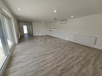 Moderná 5 izbová novostavba s pozemkom 576 m2 a parkova… - 4