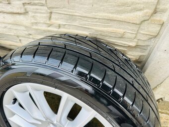 Skoda proteus laurint klement 5x112 r 17 komolet letné pneu - 4
