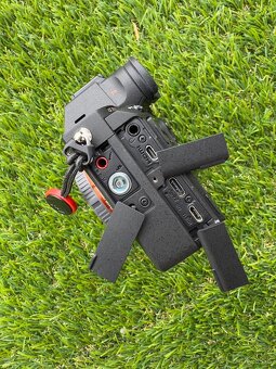 Sony A7 R3 Body - 4
