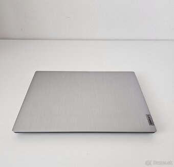 Notebook Lenovo Ryzen 12 GB RAM UHD graficka - 4