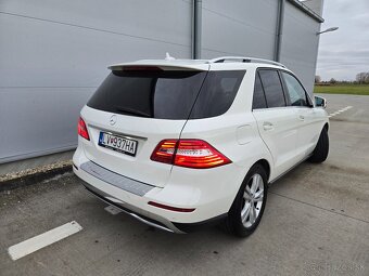 Mercedes-Benz ML350CDI BlueTEC 4MATIC - 4