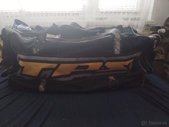 Brankárske betóny, taška - 4