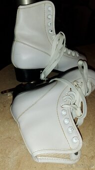 Dievčenské korčule číslo 34 - 4