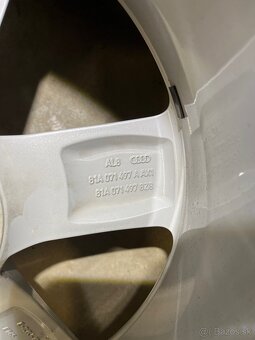 AUDI R17 ORIGINAL - 4