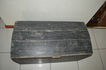 predam velka drevena starozitna truhlica - 4