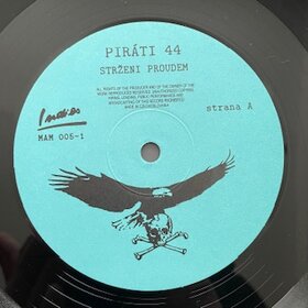 Piráti 44 Strženi Proudem vinyl 1992 - 4
