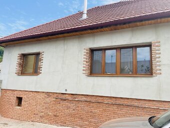 Ručne rezaný rustikálny tehlový obklad - vnútorný rez - 4