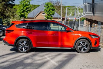 Ford Focus Kombi 1.5 EcoBoost Active X A/T Aj na splátky - 4