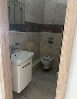 garzónka, Topoľčianska, Petržalka, pri Draždiaku - 4