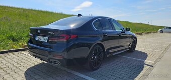 BMW 545e 2022 - 4