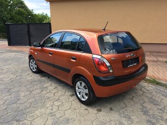 KIA RIO 1.4 i CVVT PILOT benzin 110 000KM - 4