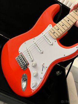 Squier by fender stratocaster - 4