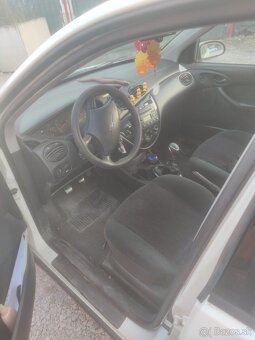 Ford Focus - 4
