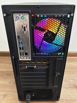 PREDÁM HERNÝ PC - R5 3600,GTX 1070TI 8GB,16GB DDR4,SSD,HDD - 4