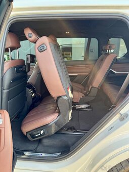 BMW X7 M50d 2020.8 TOP STAV A BEZ INVESTICIÍ - 4