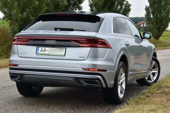 AUDI Q8 45 3.0 TDI QUATTRI ///2020/// SPLÁTKA 460 EUR/// - 4