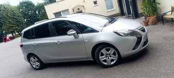 Opel Zafira Tourer - 4