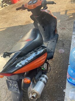 Predám Skuter čínsky rieju 1600 km - 4