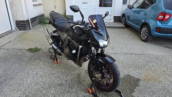 Kawasaki Z750 A2 - 4