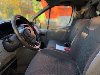 Opel vivaro - 4