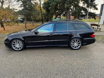 Mercedes Benz E55 AMG w211 - 4