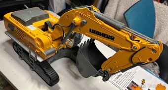 Siku Control RC Liebher báger - 4