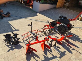 Predam malotraktor - 4