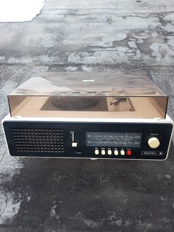 Gramorádio Tesla Romeo 1029A - 4