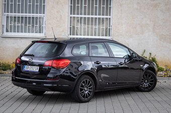 Opel Astra  1.4 74 kW - 4