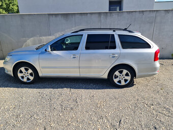 Škoda Octavia Combi 1.6 TDI CR DPF Elegance DSG - 4