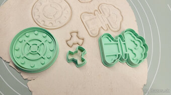 AFTER THE FALL vykrajovačky v sete-Postapokalyptický dizajn - 4