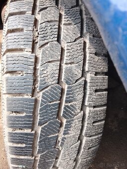 Volkswagen Transporter - 4