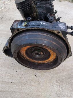 Motor Slávia 1d90 tz4k12 - 4