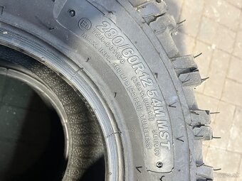 r12 pneu - 4