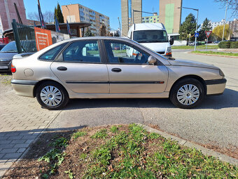 Renault Laguna 1.8 16V Initiale - AJ NA SPLÁTKY OD 19,90e - 4