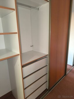 vstavana skrina - 4