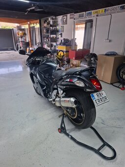 Suzuki gsxr 1300 hayabusa - 4