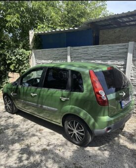 Ford fiesta - 4