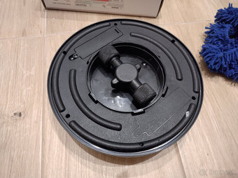mini roboticky mop na podlahu - 4