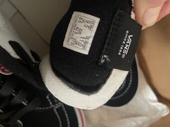 Vans kožené tenisky 42 - 4