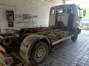 Avia nosič kontajnerov - 4