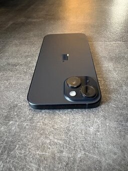iPhone 15 Black 128GB - 4