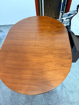 Drevený rozťahovací jedálenský stôl - 4