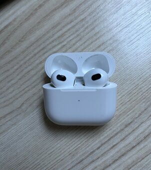 Apple AirPods (3. generácia) – stav dobrý - 4