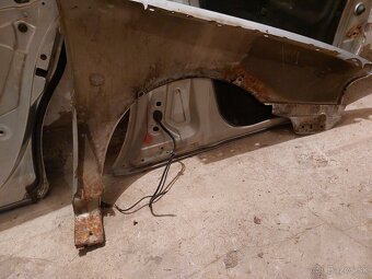 ľavý blatník Octavia I - 4