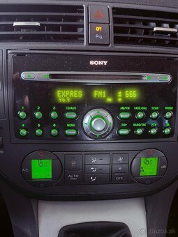 Ford C-MAX 1.6 TDCI SK ŠPZ - 4