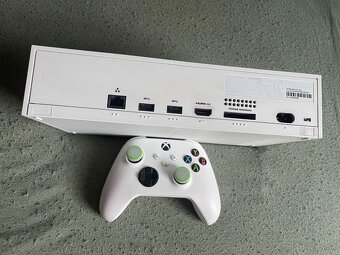 Xbox SERIES S - All Digital - 4