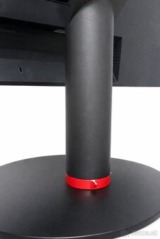 28" LCD Lenovo ThinkVision Pro2820D - 4