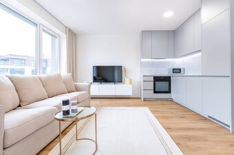 REZERVOVANÉ -NA PREDAJ, NOVOSTAVBA 1,5 IZBOVÝ BYT ,LORINČÍK- - 4
