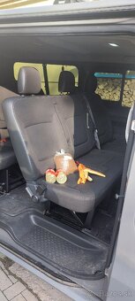 Opel Vivaro - 4